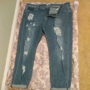 Forever 21 distressed plus size jeans